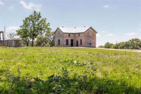 9695 W Us 290 Highway Hye TX 78635