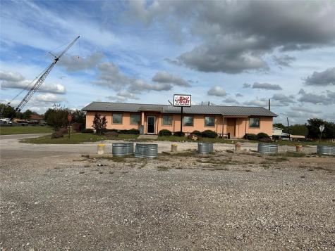 101 SE Mulberry Street Rockdale TX 76567