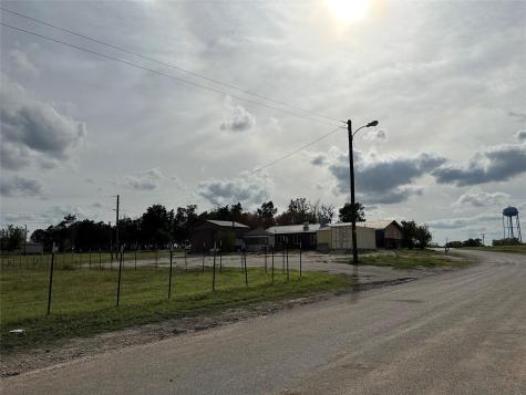101 SE Mulberry Street Rockdale TX 76567