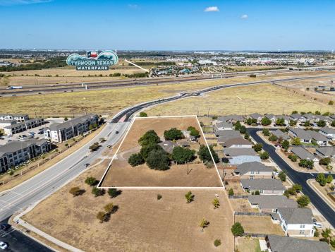 18317 W Colorado Sand Drive Pflugerville TX 78660