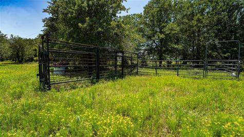 1141-A E 3rd Street Rockdale TX 76567