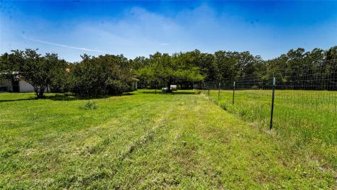1141-A E 3rd Street Rockdale TX 76567