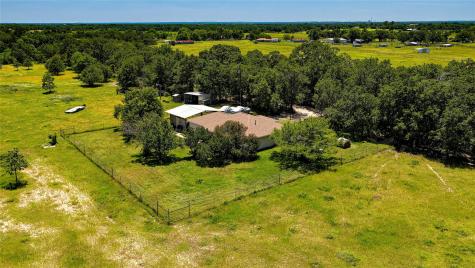 1141-A E 3rd Street Rockdale TX 76567