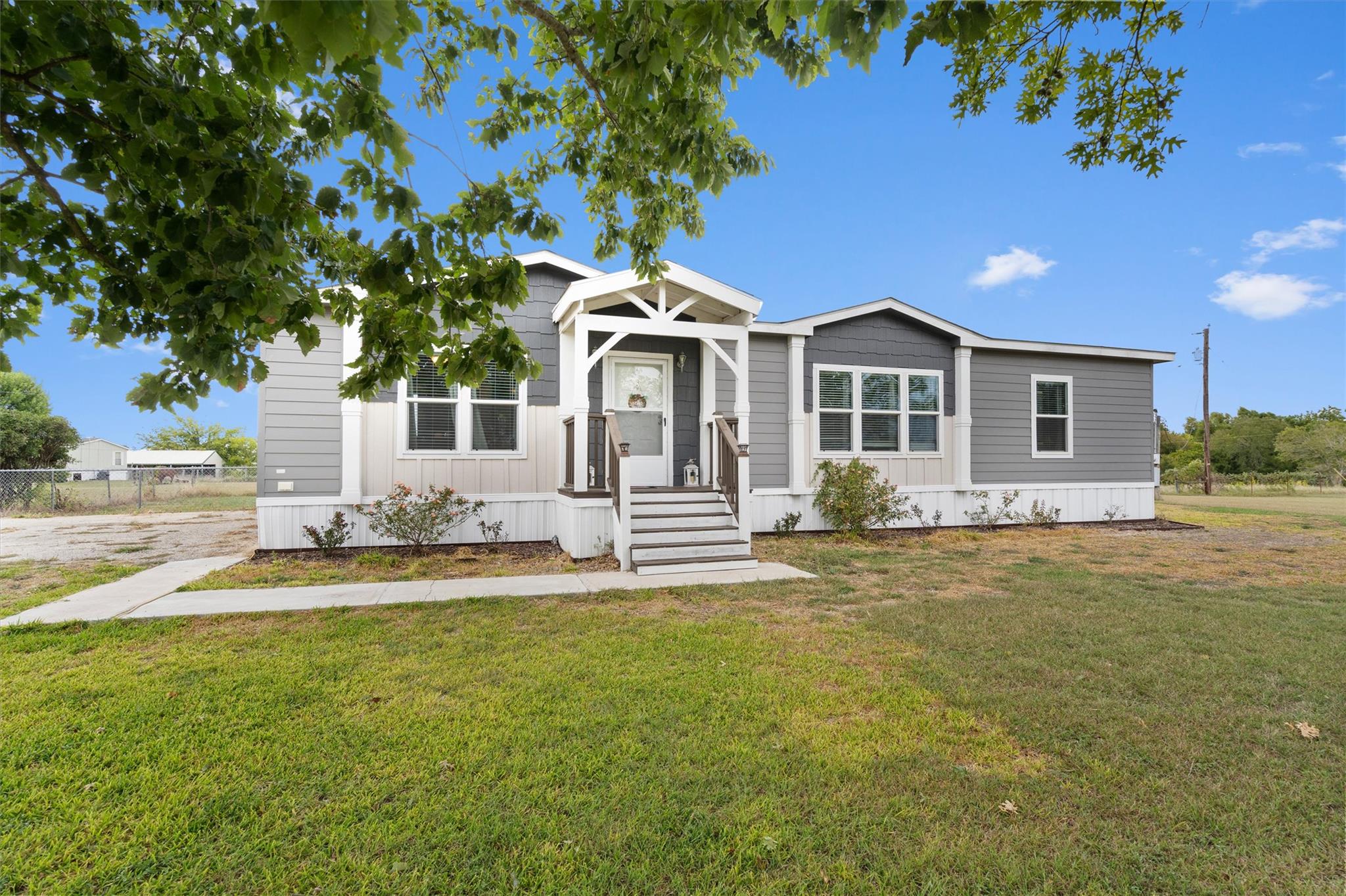 16351 Fm 1660 Taylor TX 76574