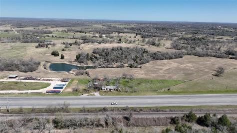 1918 W Us Highway 79 Rockdale TX 76567