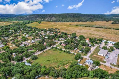 201 Oak Drive Canyon Lake TX 78132