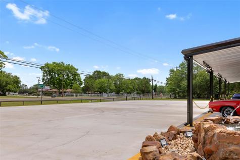 1229 State Highway 36 N Highway Caldwell TX 77836