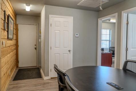 4959 Us Highway 90 Alleyton TX 78935