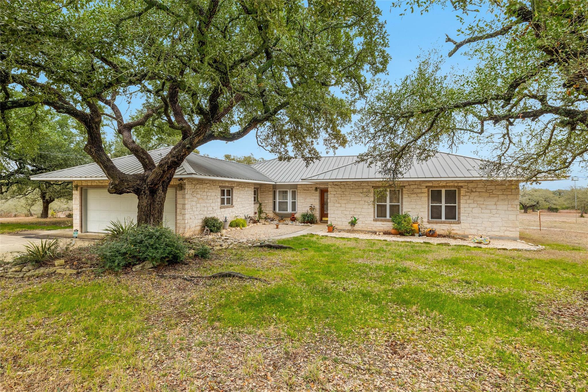 1800 E 290 Highway Dripping Springs TX 78620