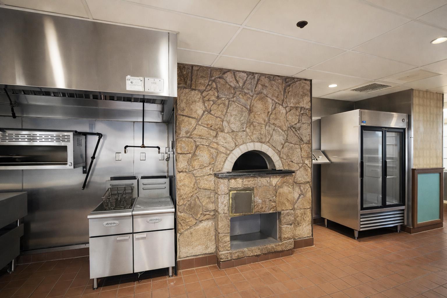 11620 N Fm 620 Austin TX 78750