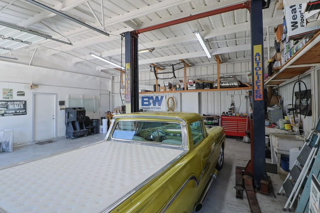 415 State Highway 36 S Highway Caldwell TX 77836