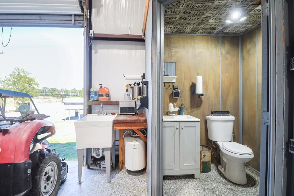 415 State Highway 36 S Highway Caldwell TX 77836