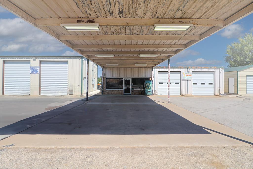 415 State Highway 36 S Highway Caldwell TX 77836
