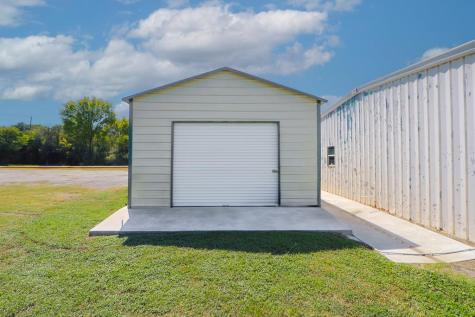 415 State Highway 36 S Highway Caldwell TX 77836