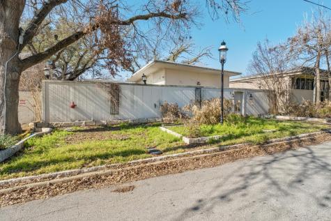 121 Scott Street San Marcos TX 78666