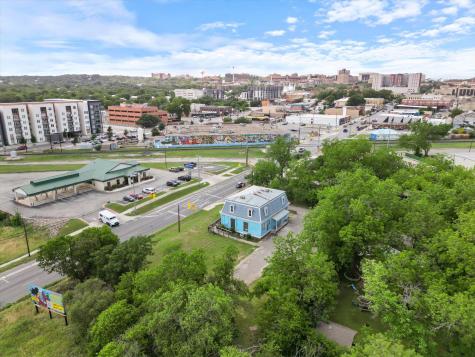 321 S Lbj Drive San Marcos TX 78666