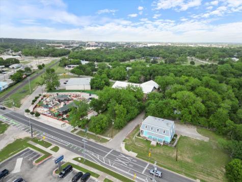 321 S Lbj Drive San Marcos TX 78666
