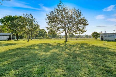 1218 Lovers Lane Bastrop TX 78602