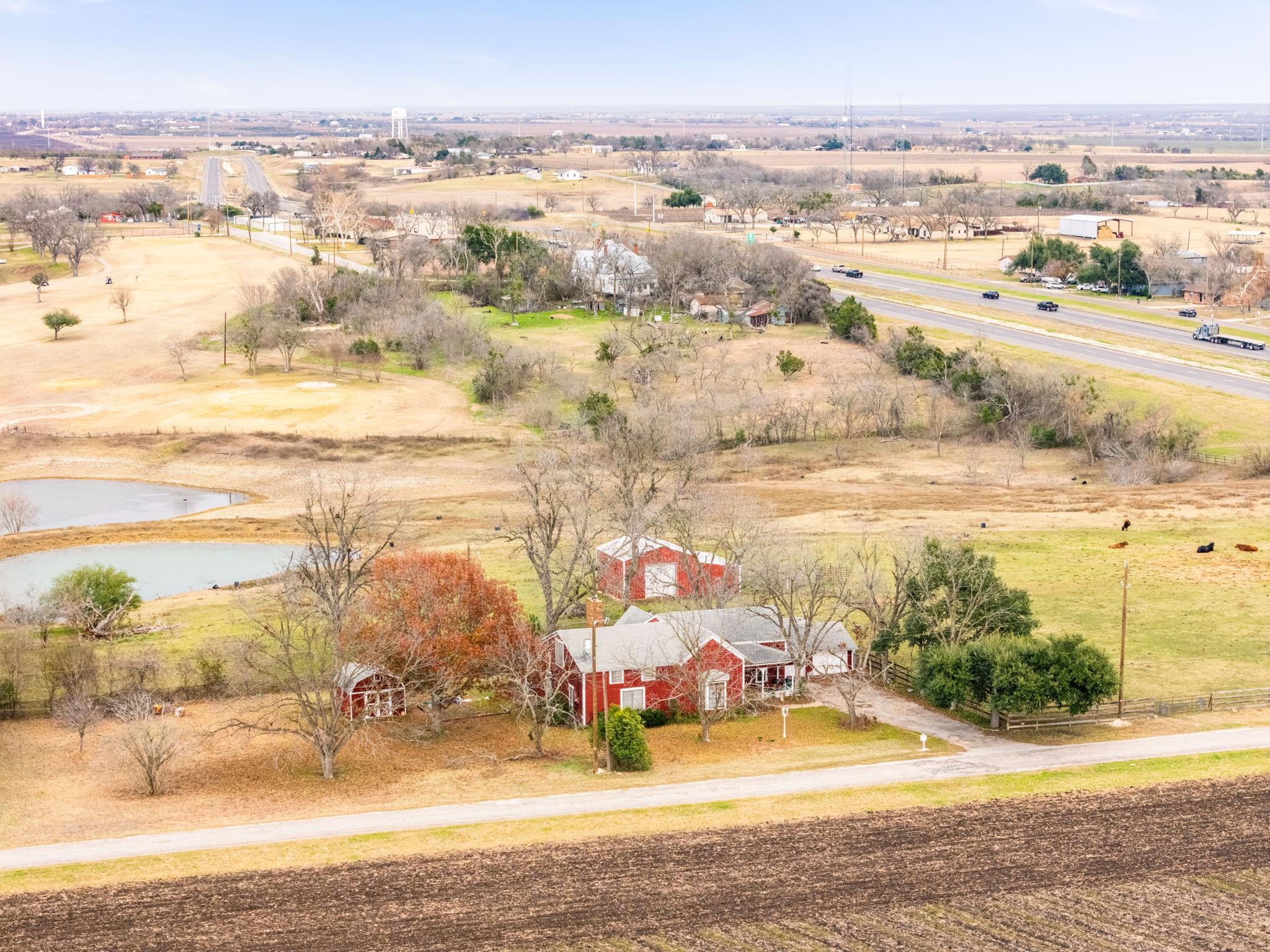 1201 S Rio Grande Street Taylor TX 76574