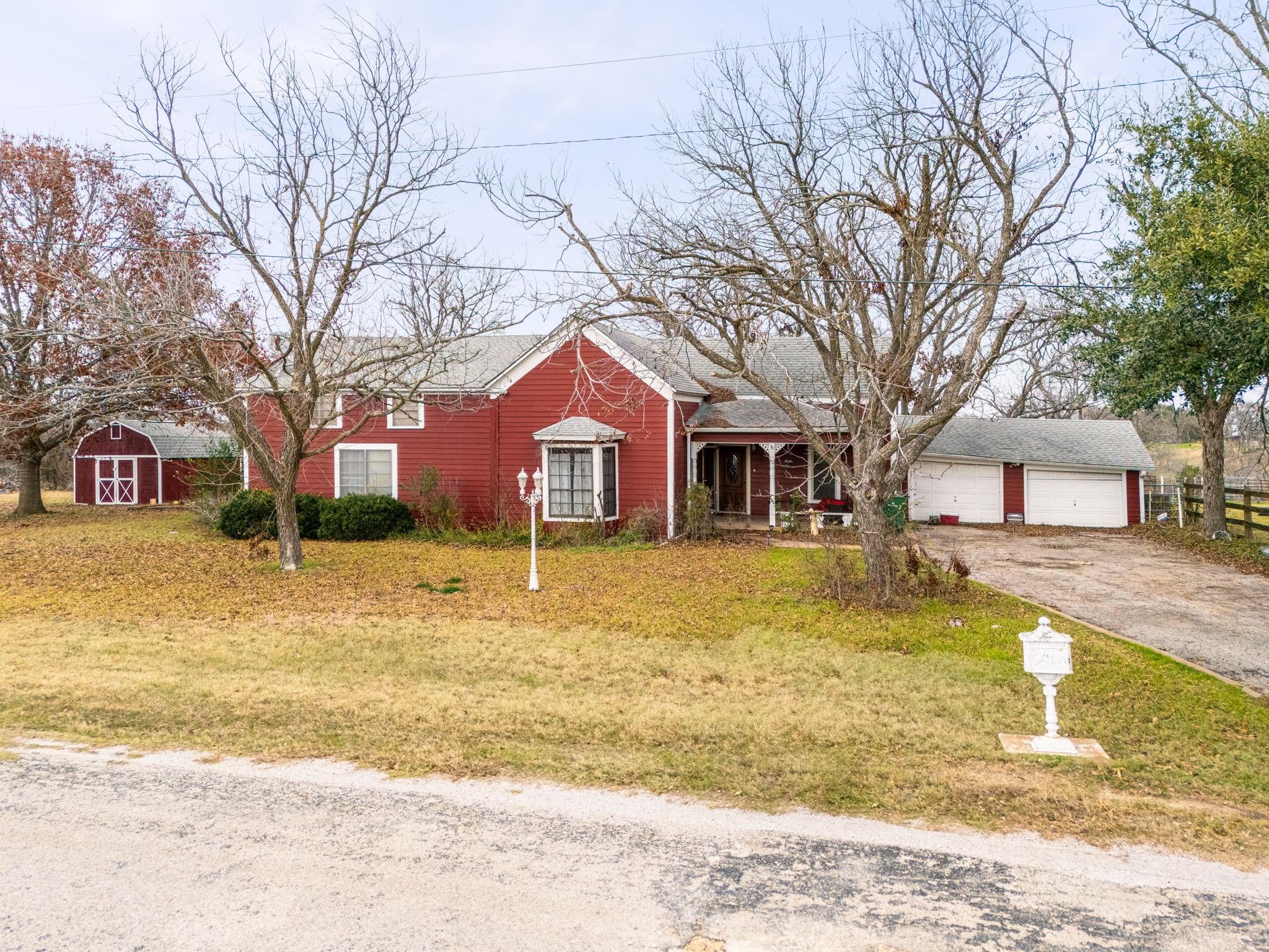 1201 S Rio Grande Street Taylor TX 76574