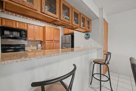 604 Highcrest # 213 Drive Granite Shoals TX 78654