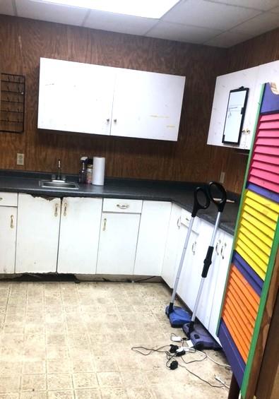 1614 W Cameron Avenue Rockdale TX 76567