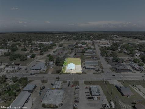 1306 W Cameron Avenue Rockdale TX 76567