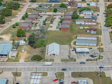 1306 W Cameron Avenue Rockdale TX 76567