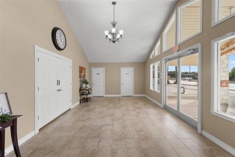 1306 W Cameron Avenue Rockdale TX 76567