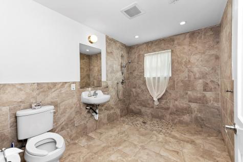 1512 W Koenig Lane Austin TX 78756