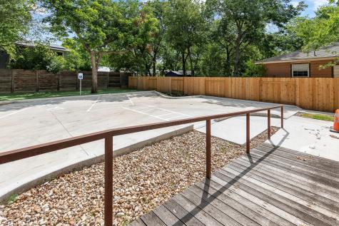 1512 W Koenig Lane Austin TX 78756