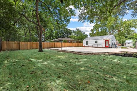 1512 W Koenig Lane Austin TX 78756
