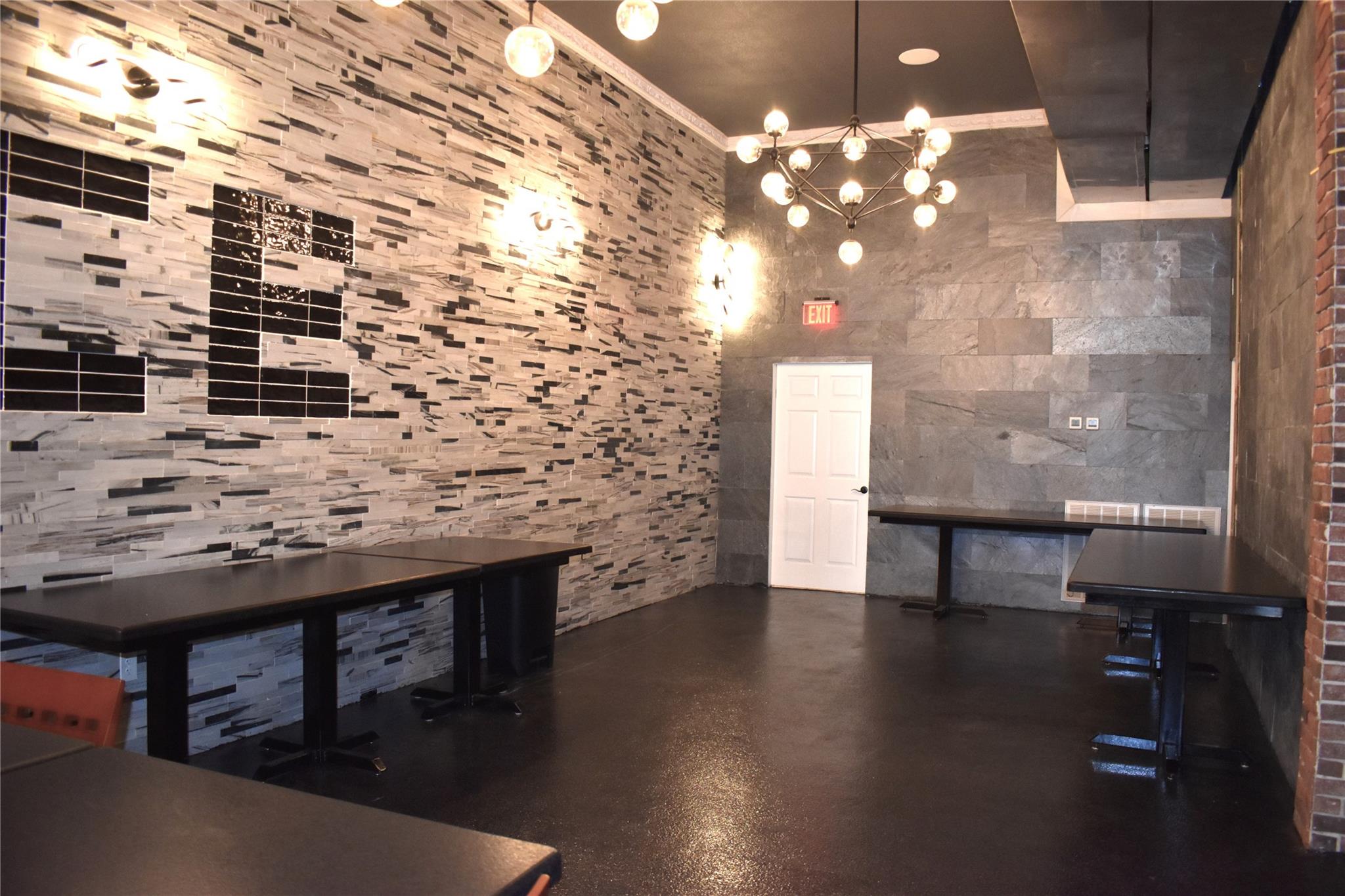 239 N Main Street Rockdale TX 76567