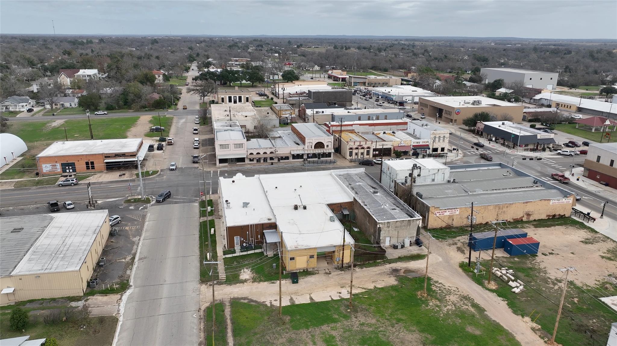 239 N Main Street Rockdale TX 76567