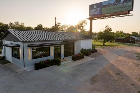 105 Us Highway 281 N Johnson City TX 78636