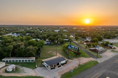 105 Us Highway 281 N Johnson City TX 78636