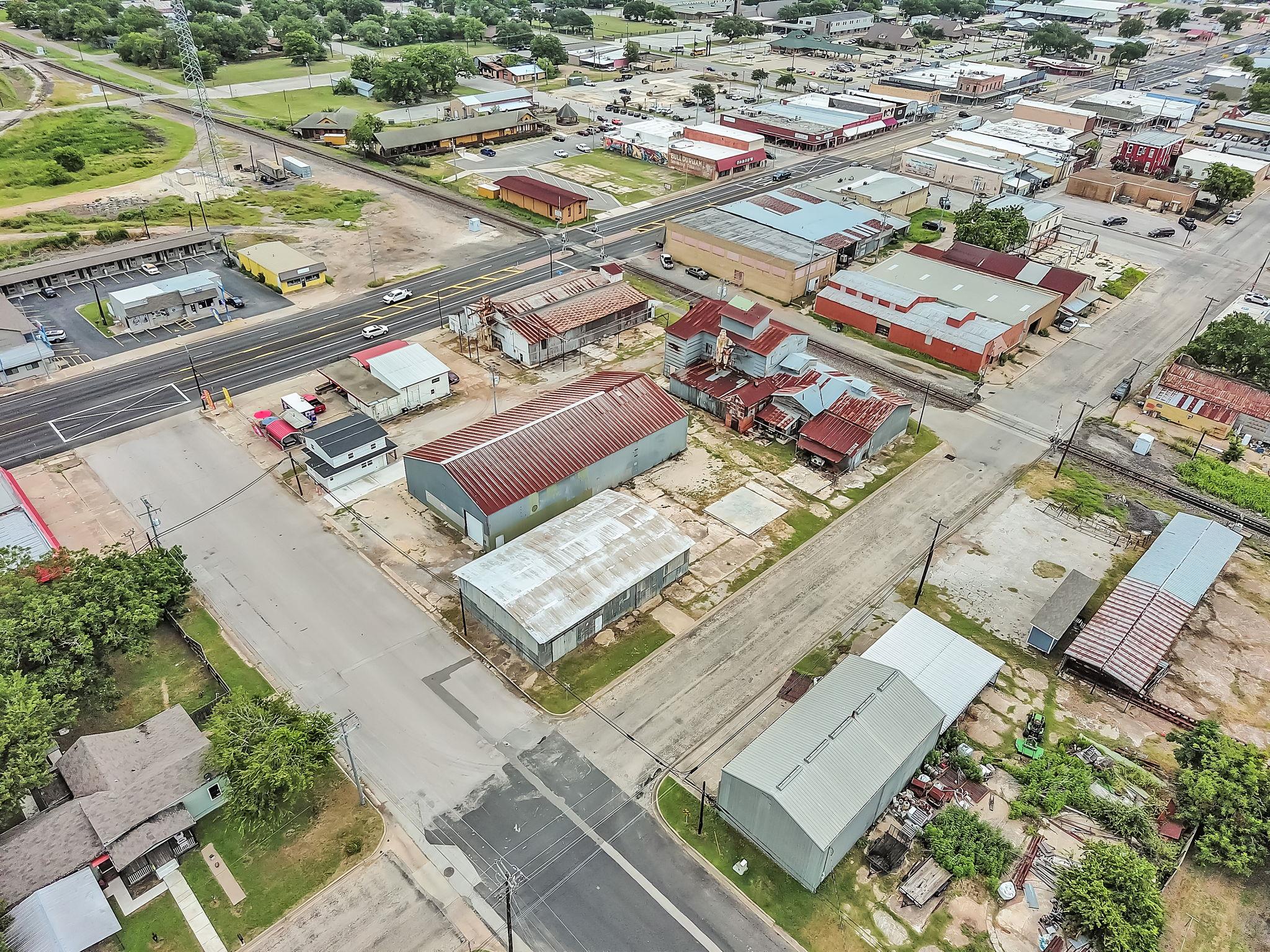 136 S Caldwell-a Street Giddings TX 78942