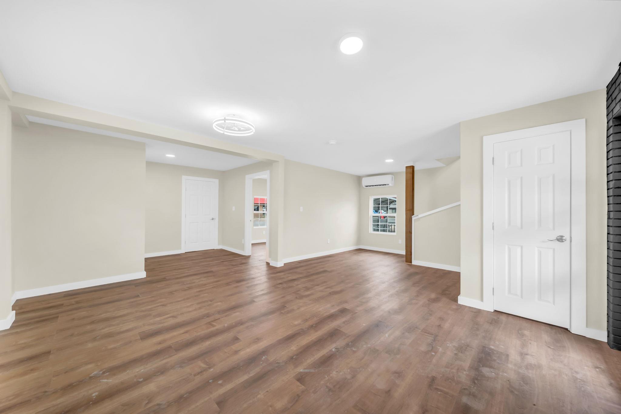 136 S Caldwell-a Street Giddings TX 78942