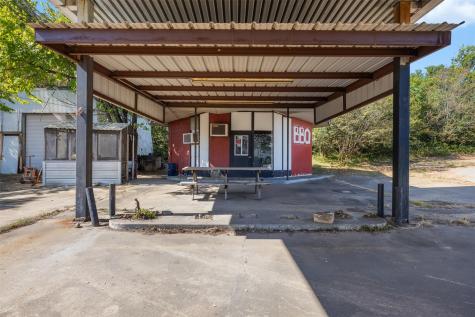 410 State Highway 36 S Caldwell TX 77836