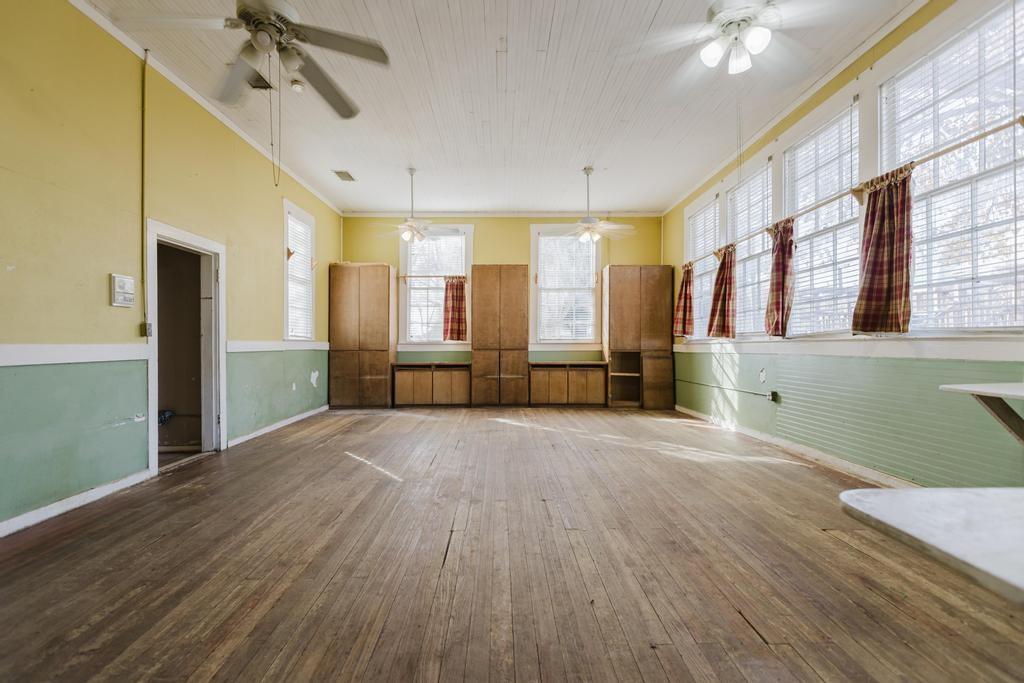208 Farley Street Hutto TX 78634