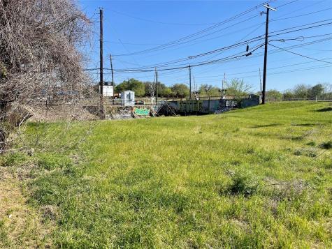 1700 W Stassney Lane Austin TX 78745