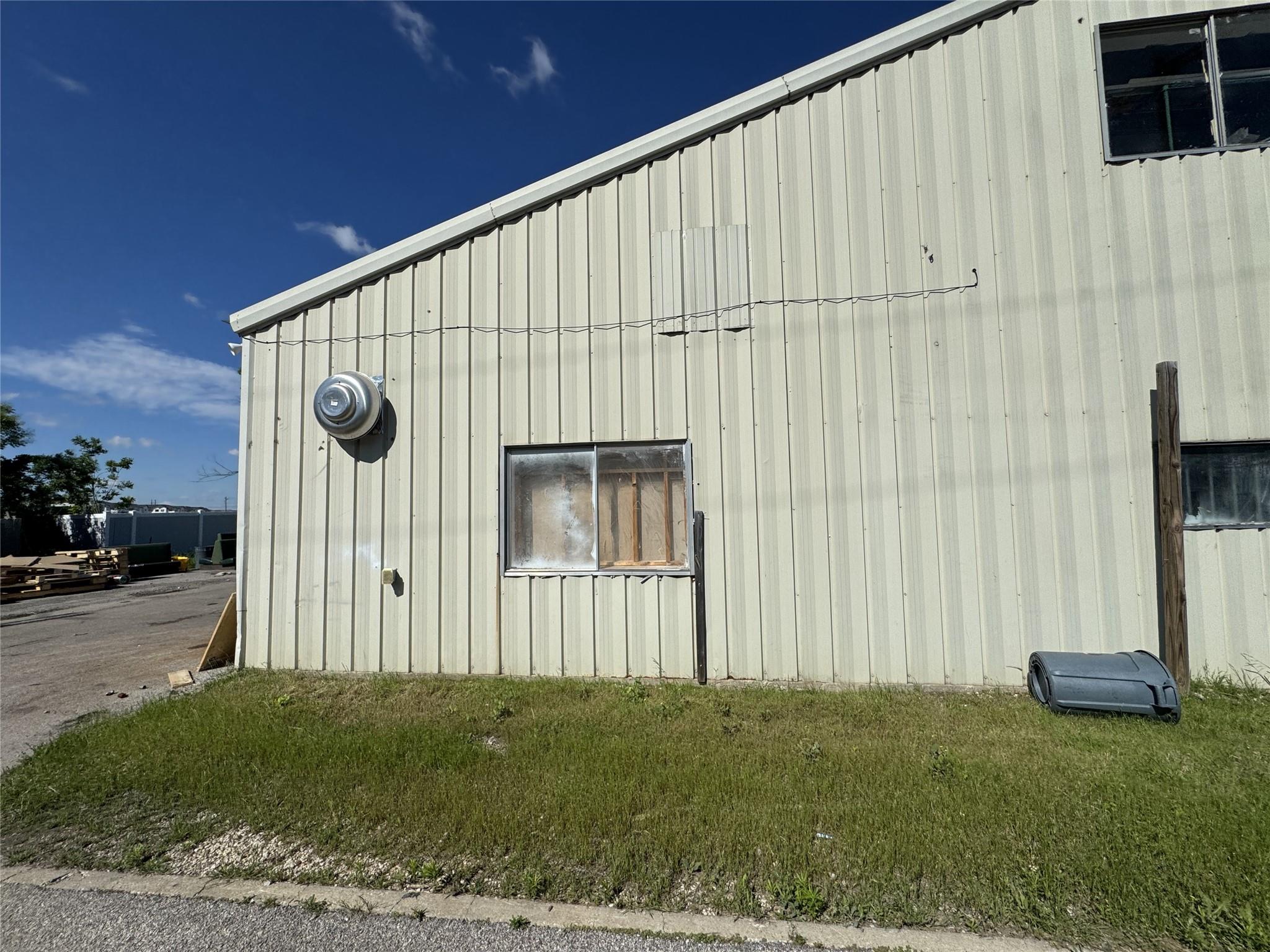 40120A Industrial Park Circle Georgetown TX 78626