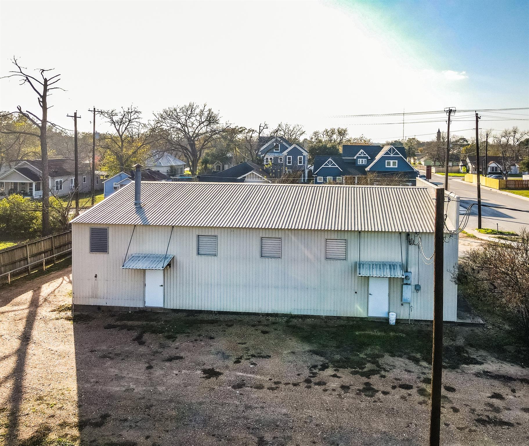201 S Ridge Street Hallettsville TX 77964