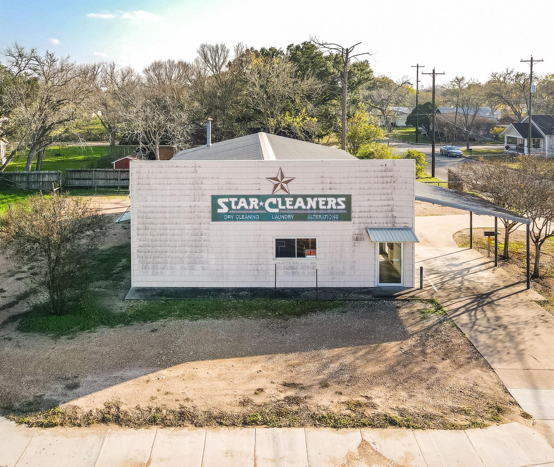 201 S Ridge Street Hallettsville TX 77964