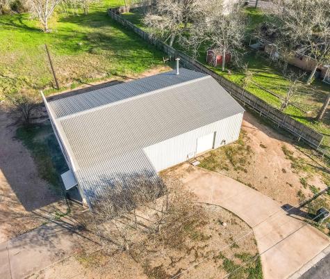 201 S Ridge Street Hallettsville TX 77964