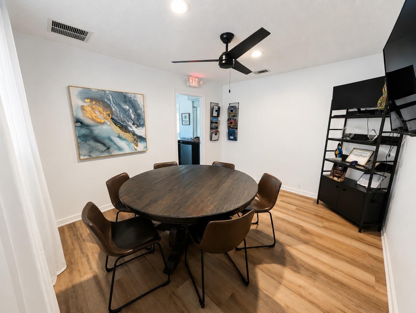 203 W New Hope Drive Cedar Park TX 78613