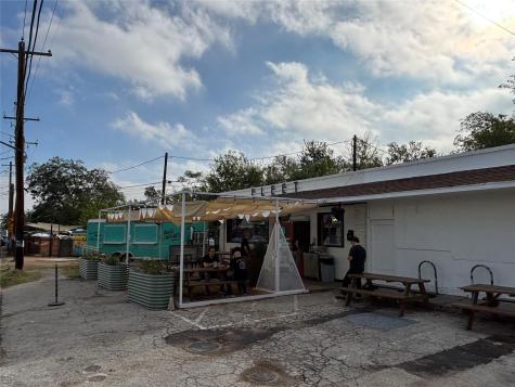 2307 Coronado Street Austin TX 78702