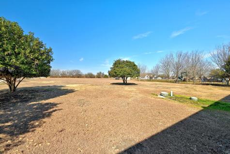 1437 Heidenreich Lane Uhland TX 78640