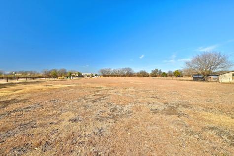 1437 Heidenreich Lane Uhland TX 78640