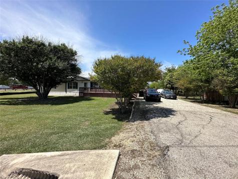 1437 Heidenreich Lane Uhland TX 78640